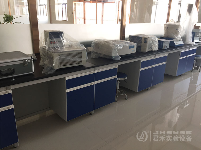 如何防止塑料橡胶制品的老化呢？